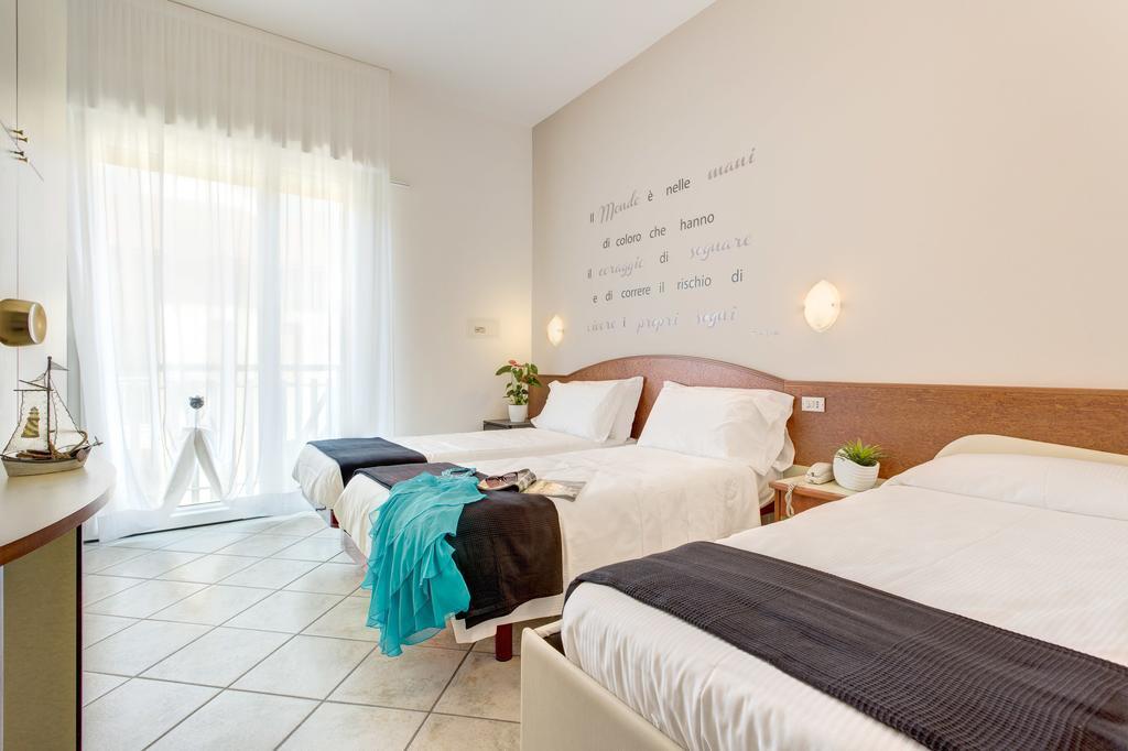 B&B Isabella Milano Marittima Exteriör bild