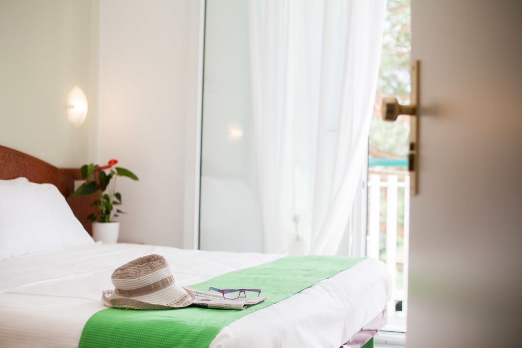 B&B Isabella Milano Marittima Exteriör bild